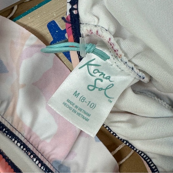 🌸SHIRRED RUFFLE STRAP SWIMSUIT - Picture 8 of 9